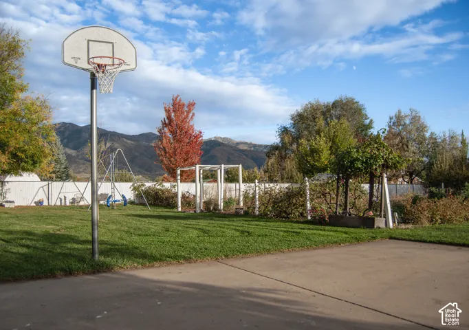1028 E Gordon Ave, Layton, Utah 84040