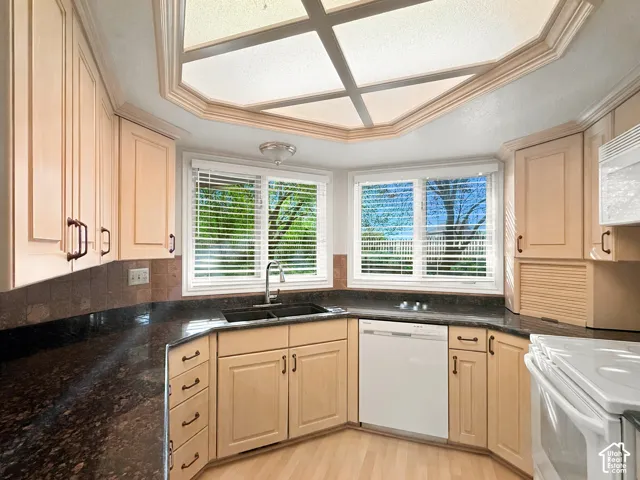 1773 Meadow Creek Lane, Ogden, Utah 84403