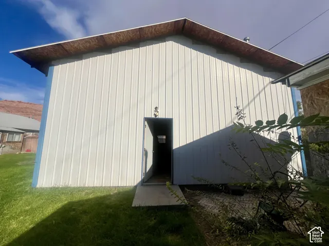 252 E 100 N, Moab, Utah 84532