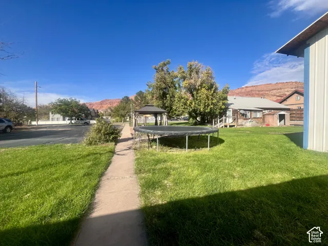252 E 100 N, Moab, Utah 84532