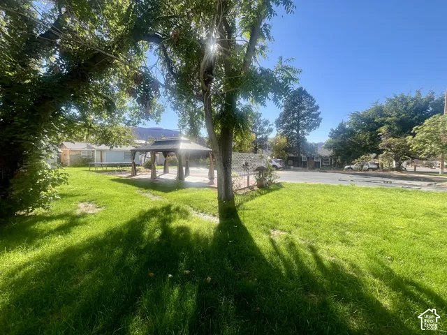 252 E 100 N, Moab, Utah 84532