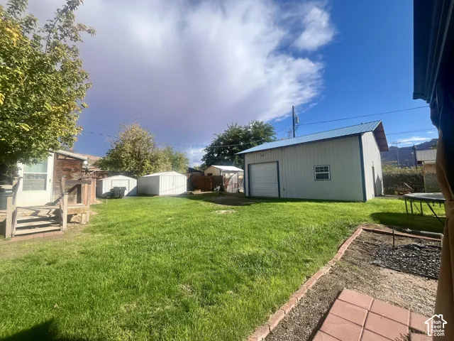 252 E 100 N, Moab, Utah 84532