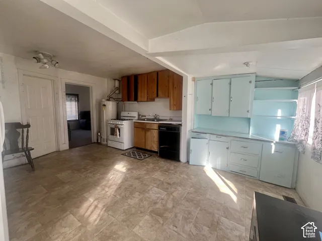 252 E 100 N, Moab, Utah 84532