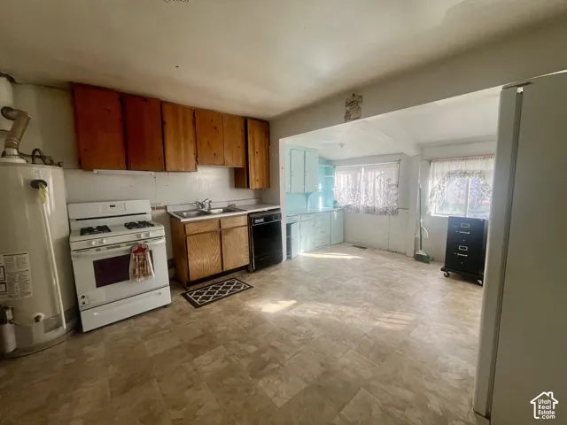 252 E 100 N, Moab, Utah 84532
