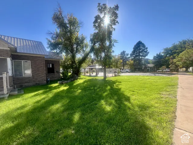 252 E 100 N, Moab, Utah 84532