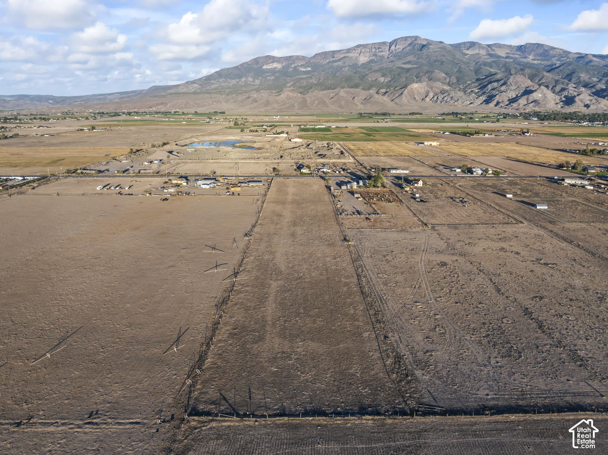 Expansive acreage featuring natural terrain and mountain scenery