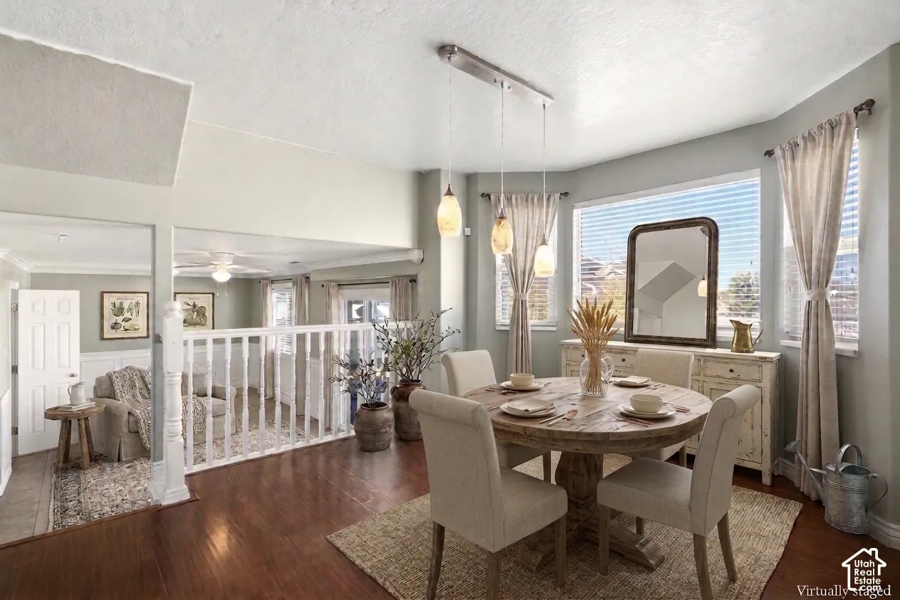 Virtual staging in farmhouse decor