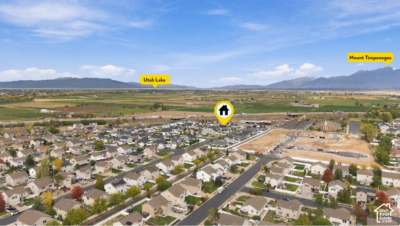 Aerial perspective featuring regional proximity to Utah Lake and Mount Timpanogos