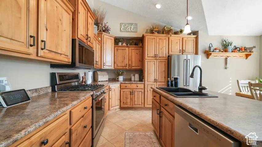 1441 W 950 S, Lehi, Utah 84043