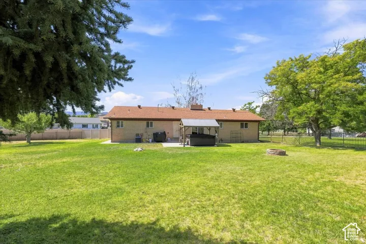 15 E 9000 St, Paradise, Utah 84328