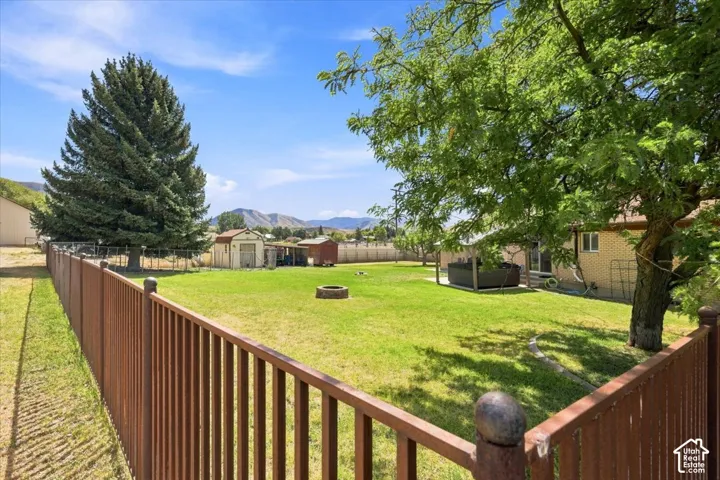15 E 9000 St, Paradise, Utah 84328