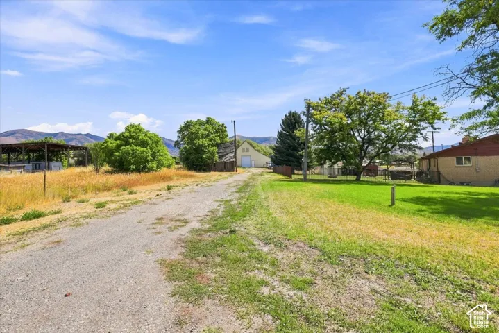 15 E 9000 St, Paradise, Utah 84328