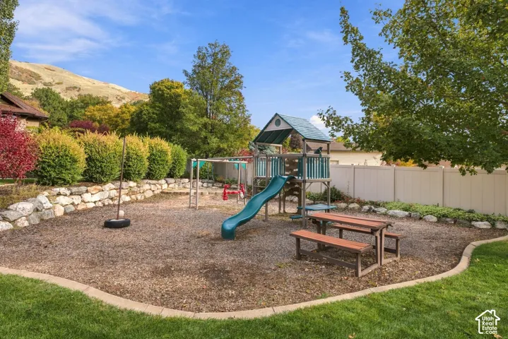 540 E 475 N, Centerville, Utah 84014