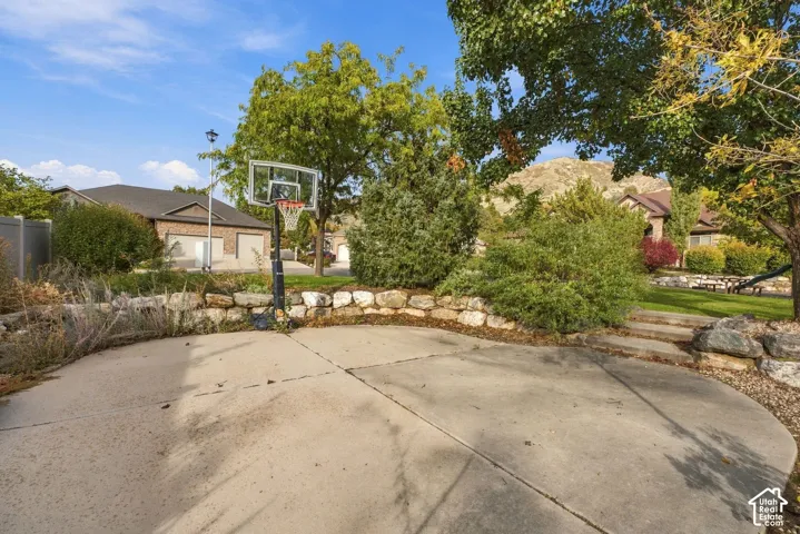 540 E 475 N, Centerville, Utah 84014
