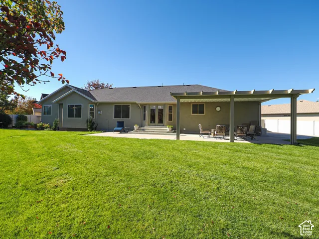 .34 are lot, large covered patio