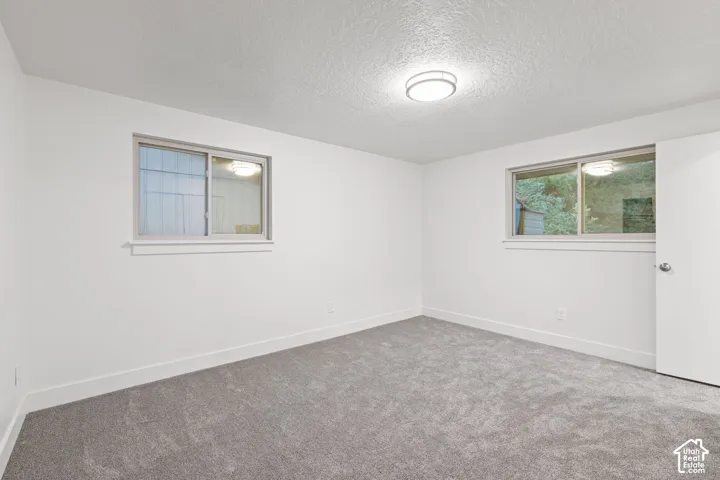 9565 S Indian Ridge Dr, Sandy, Utah 84092
