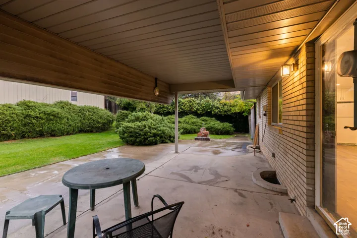 9565 S Indian Ridge Dr, Sandy, Utah 84092