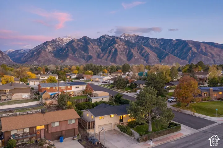 9565 S Indian Ridge Dr, Sandy, Utah 84092