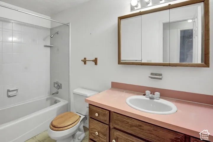 1236 E 3100 N #1, North Ogden, Utah 84414