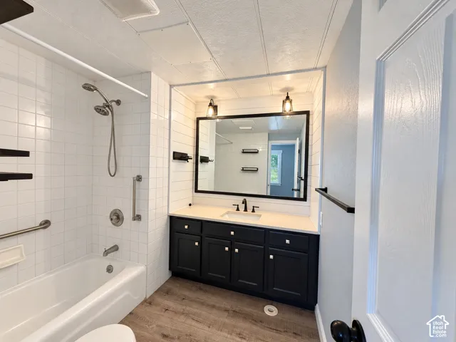Full bathroom