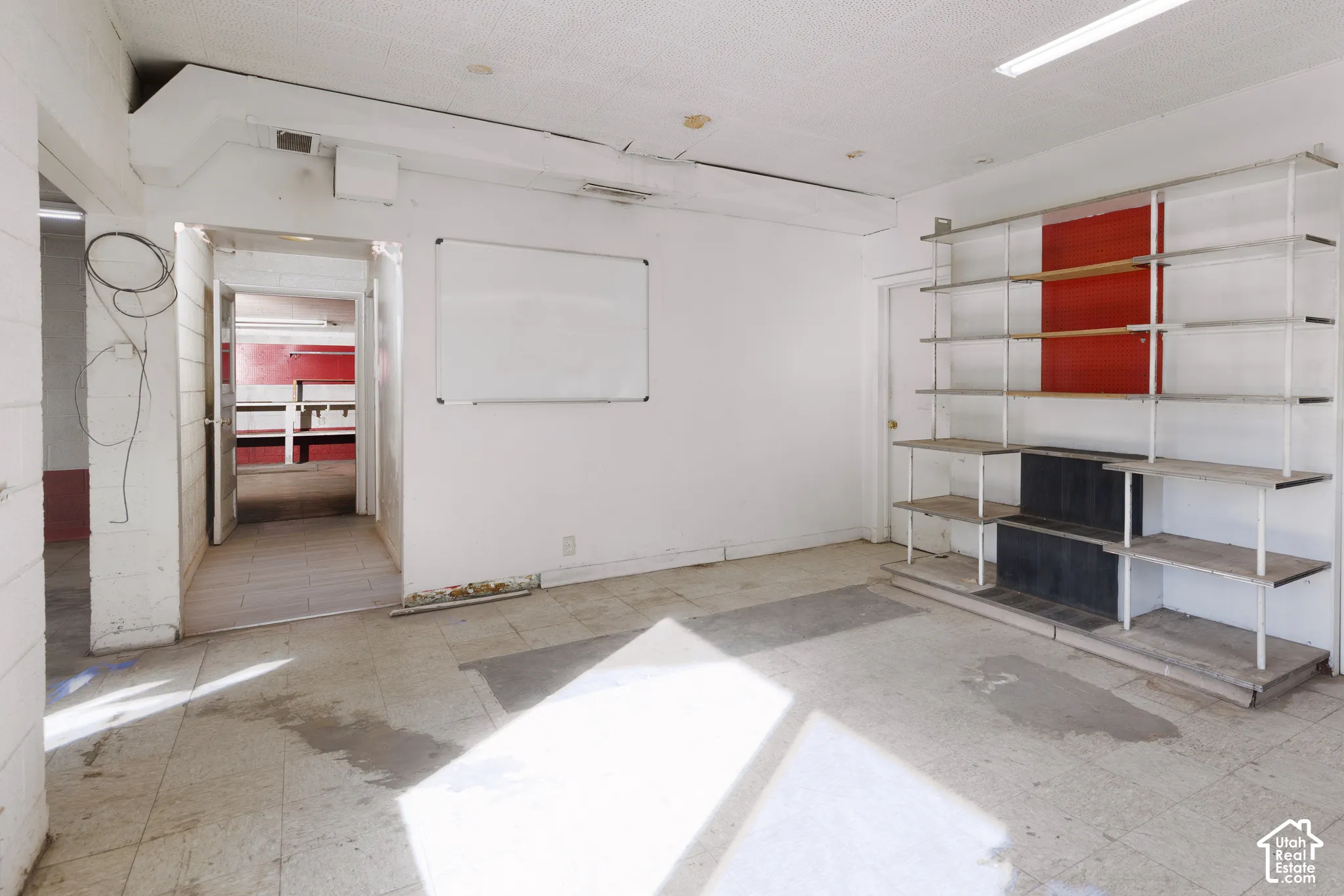 Front mechanic shop