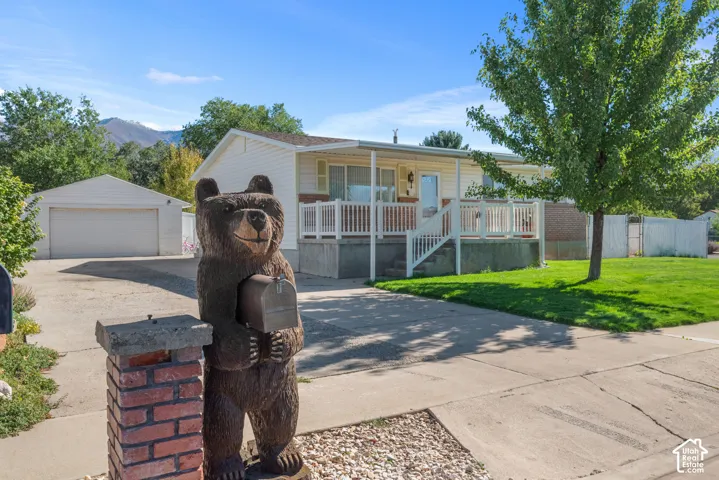 Mail box with bear to greet the postman