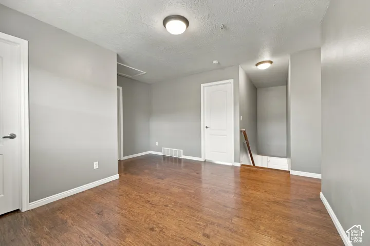 10602 S Pine Grove Way, South Jordan, Utah 84009