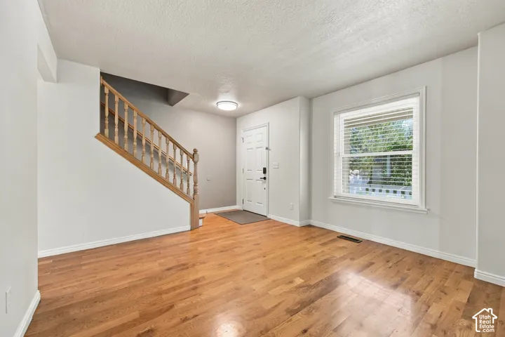 10602 S Pine Grove Way, South Jordan, Utah 84009