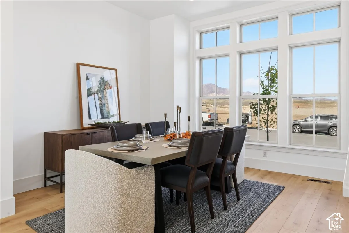 Dining Nook