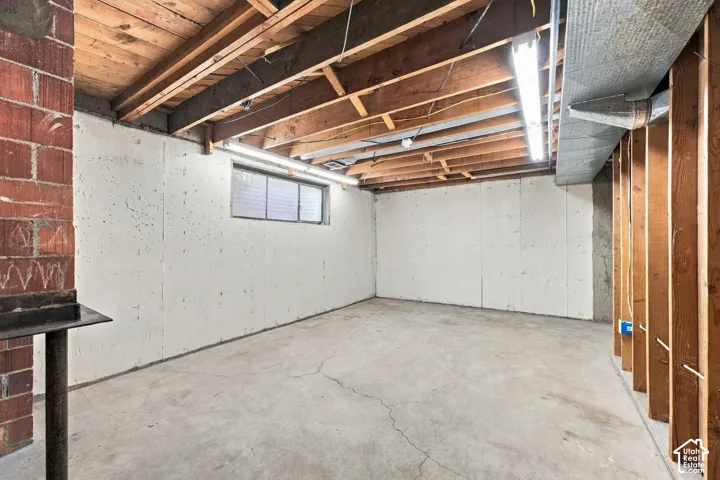 Basement Open Room