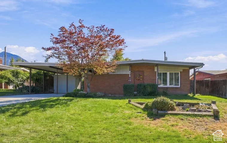 Welcome to 2212 East Marie Avenue in Millcreek