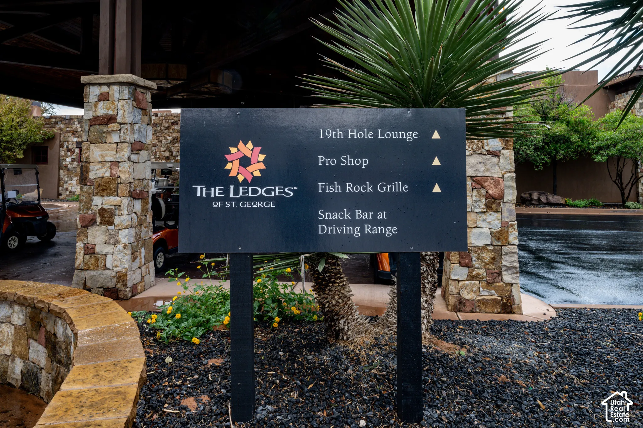 The Ledges clubhouse (community amenity)