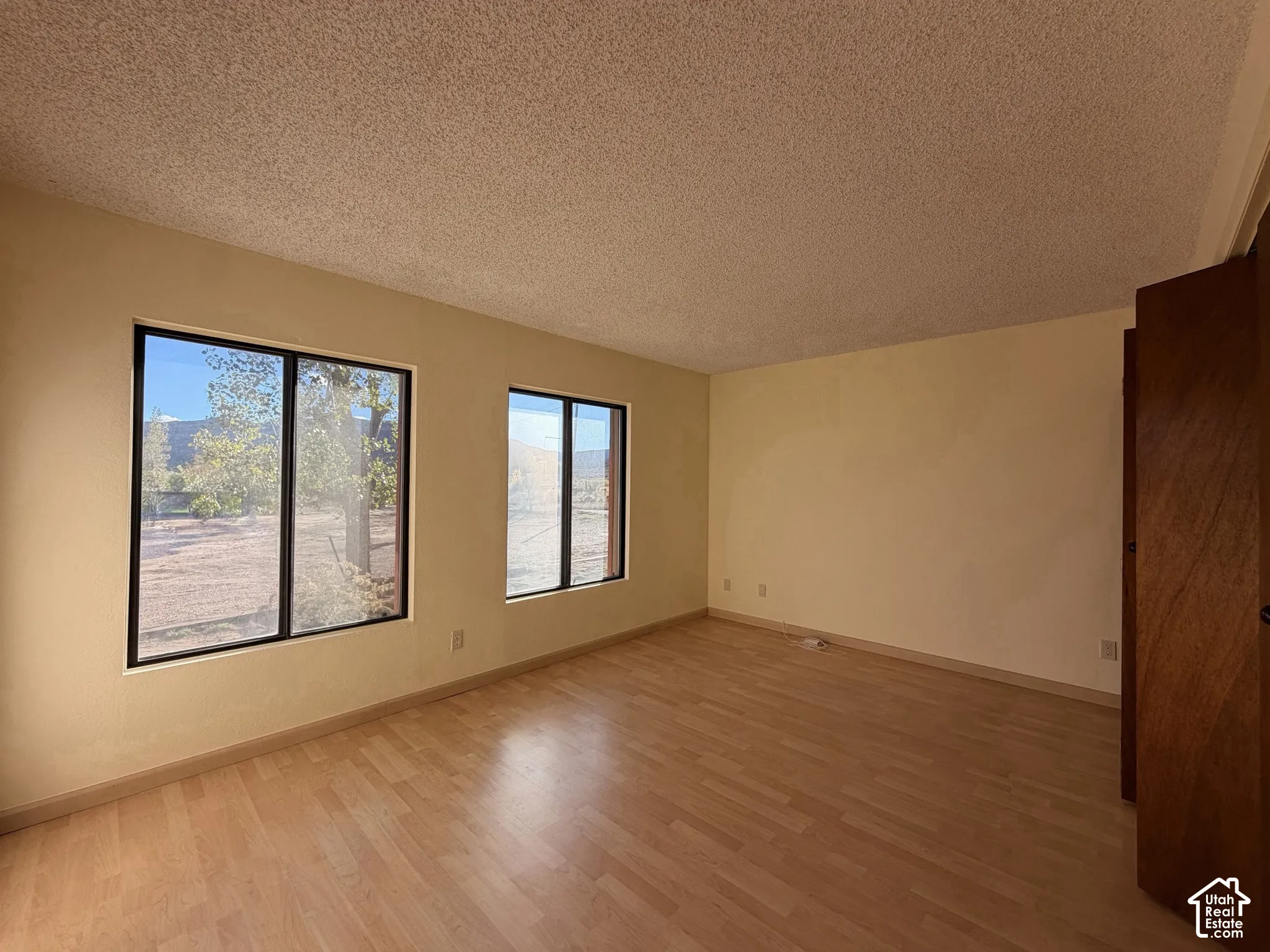 Large primary bedroom
