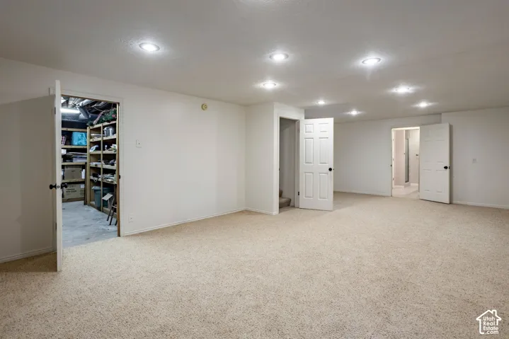 6425 S Tanner Ln, Murray, Utah 84121