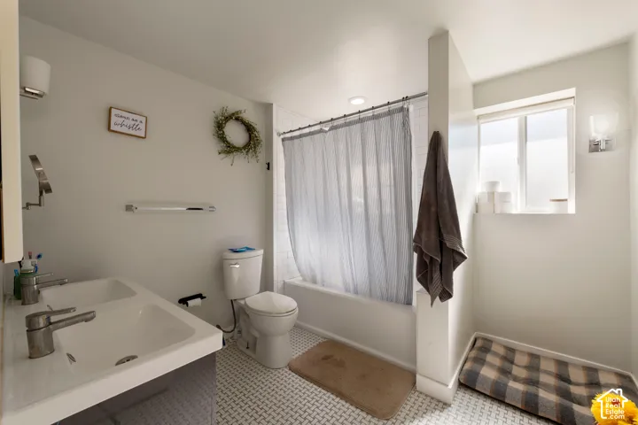 4454 S Aspen Hollow Ln, Salt Lake City, Utah 84117