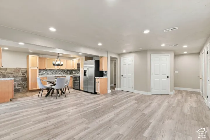 3887 Graymalkin Cir, South Jordan, Utah 84095