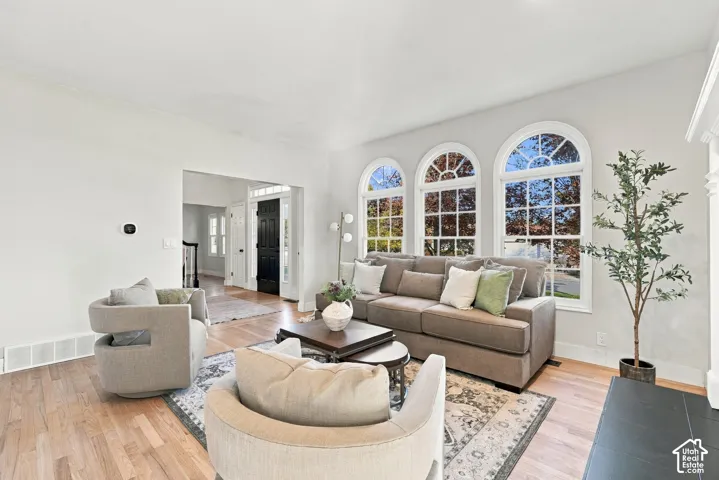 3887 Graymalkin Cir, South Jordan, Utah 84095