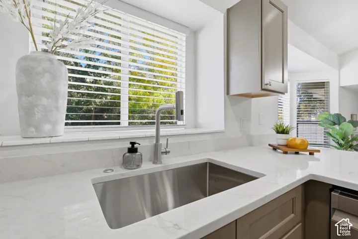 All new kitchen