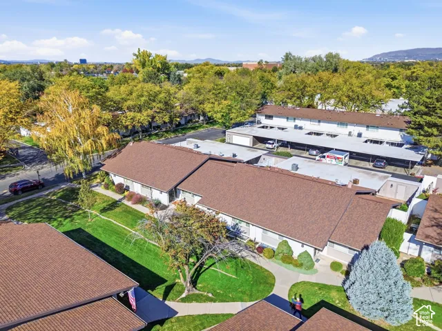 1513 E 5975 S, Holladay, Utah 84121