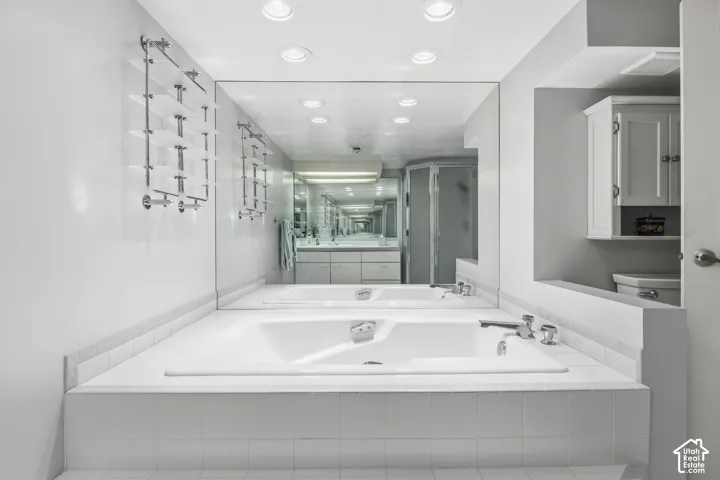 1513 E 5975 S, Holladay, Utah 84121