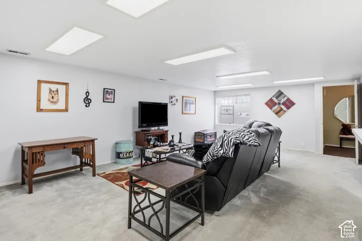 1513 E 5975 S, Holladay, Utah 84121