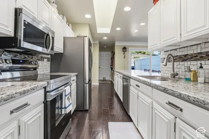 1513 E 5975 S, Holladay, Utah 84121