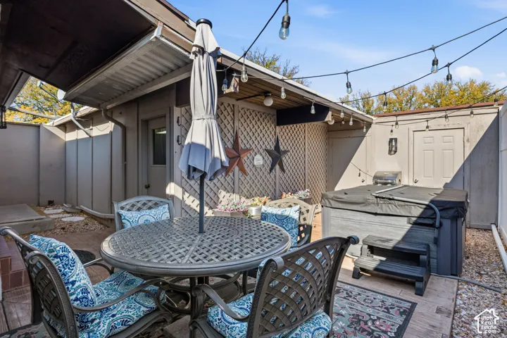 1513 E 5975 S, Holladay, Utah 84121