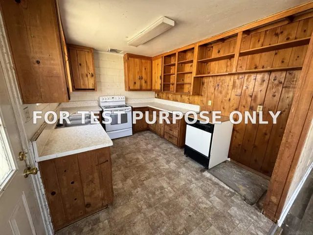Demo/Test Data 1911-13 Alpine Blvd, Alpine, Ca 91901