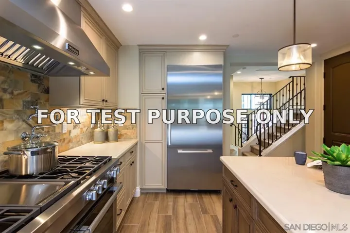 Demo/Test Data 718 Silver St, La Jolla, CA 92037