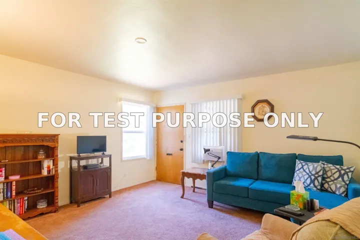 Demo/Test Data 3139-47 Reynard Way, San Diego, CA 92103