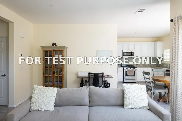 Demo/Test Data 211 Spotted Saddle Way, Fallbrook, CA 92028