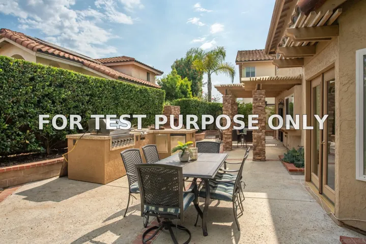 Demo/Test Data 2009 Applewood Ln, Vista, CA 92081