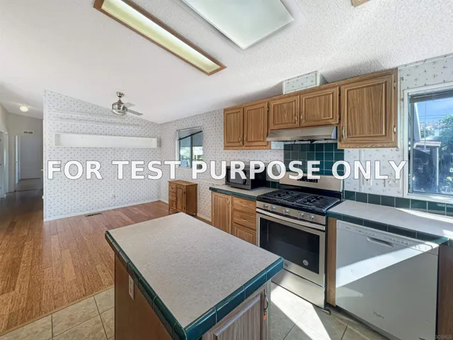Demo/Test Data 450 E Bradley Ave #127 Unit 127, El Cajon, CA 92021