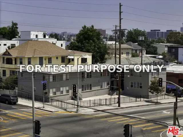 VENICE APARTMENTS